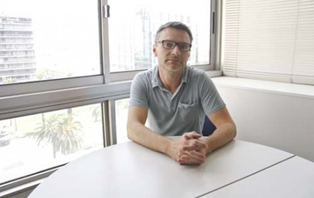 Alexandre Grosbois,  redactor regional de la oficina AFP de Montevideo, entrevistado por el diario El Observador