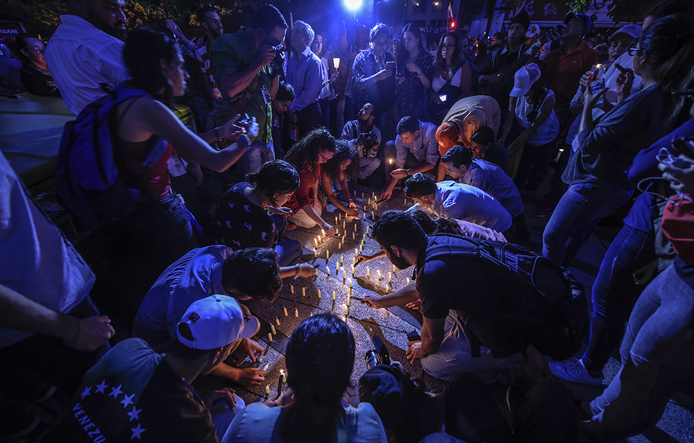 AFP has been awarded at the 2017 Atlanta Photojournalism Seminar contest