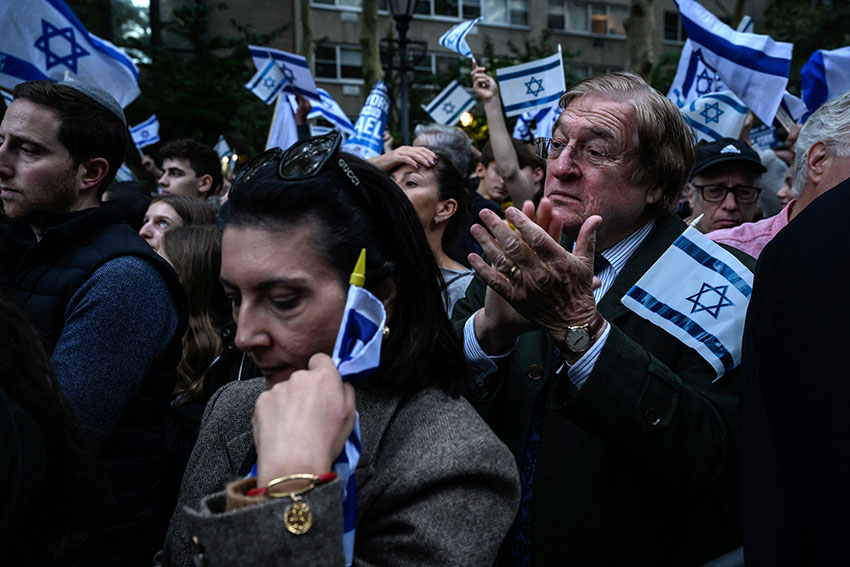 pro-Israeli protest on October 10, 2023. AFP photo by Ed Jones