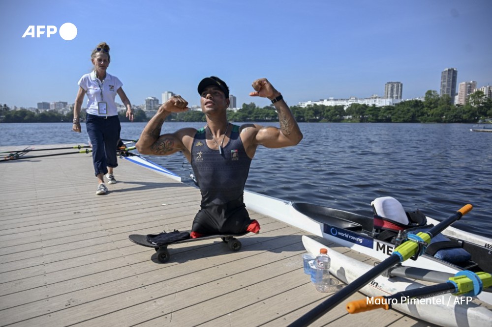 Mexico's Michel Muñoz celebrates his victory after competing in the Men's Single Sculls PR1 M1x final of the Americas Olympic and Paralympic Qualification Regatta