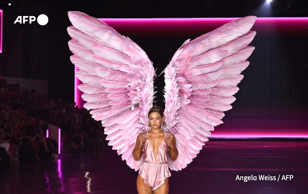 US model Gigi Hadid walks the runway during Victoria's Secret Fashion Show at Duggal Greenhouse at the Brooklyn Navy Yard in Brooklyn, New York on October 15, 2024. 