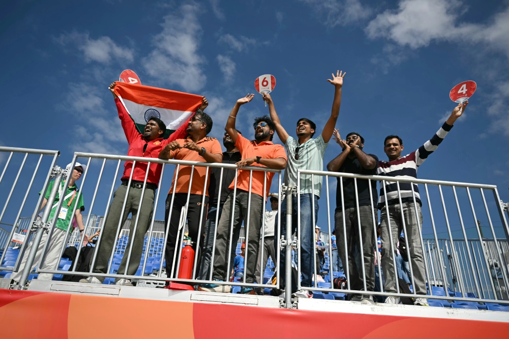 India-Pakistan blockbuster brings cricket fever to Japan baseball field