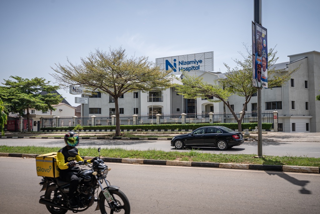 Ebola patient in Nigeria is Swiss, had not visited DR Congo: Bern