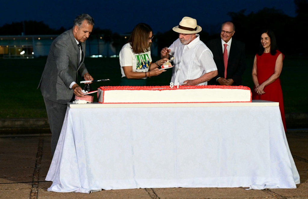 Lula called fleeing the country a "shameful" act during his 81st birthday celebrations in Brasilia — Pablo PORCIUNCULA / AFP