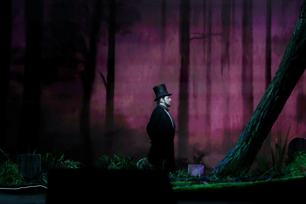 Met Opera goes for big and bold, despite shaky finances