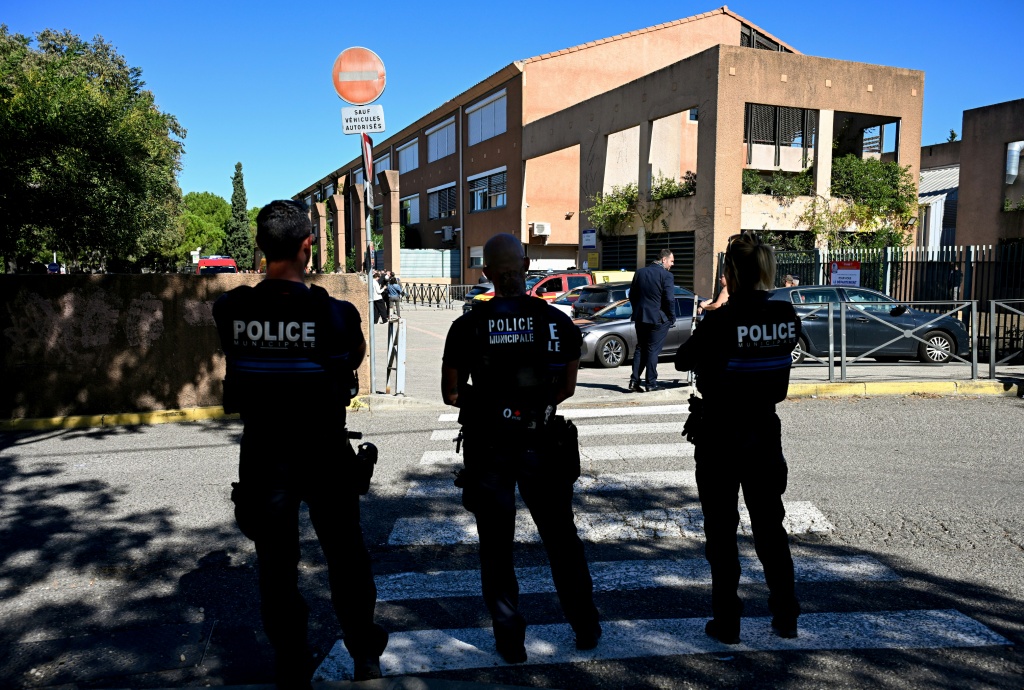 France charges teen shooter citing revenge for bullying in school