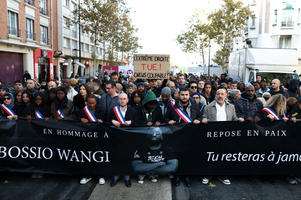 French shooting suspect targeted Muslims, Africans: prosecutor