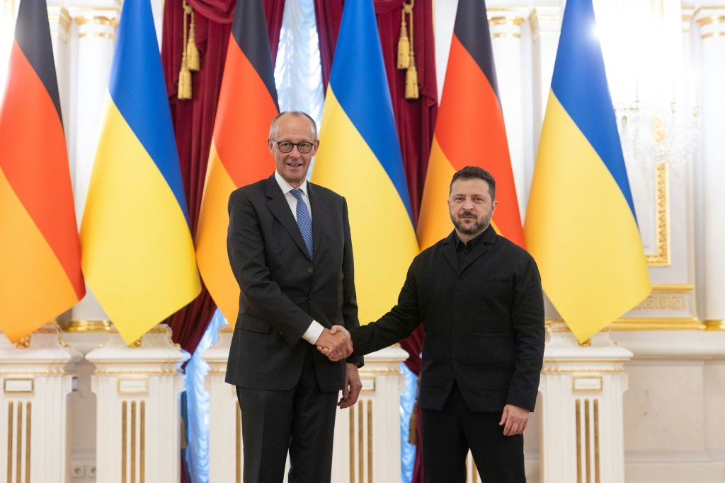 The latest deal brings overall German support for Ukraine to 8.5 billion euros — Handout / AFP