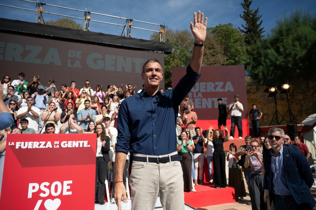 Spanish PM begins vote campaign overshadowed by housing protests