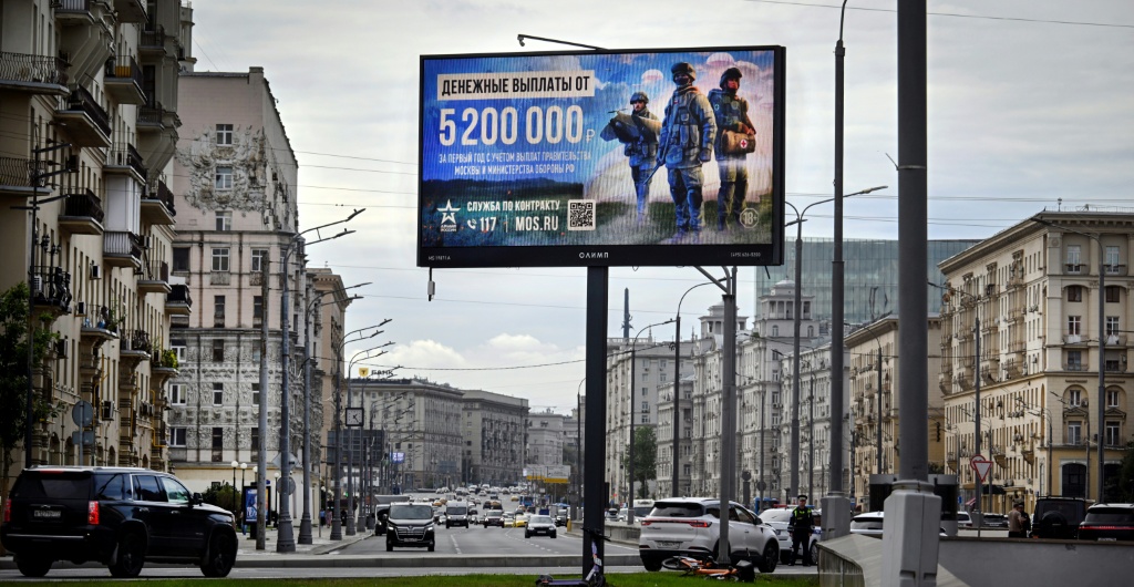 Caribbean tourism hotspot loses men to Russian war machine