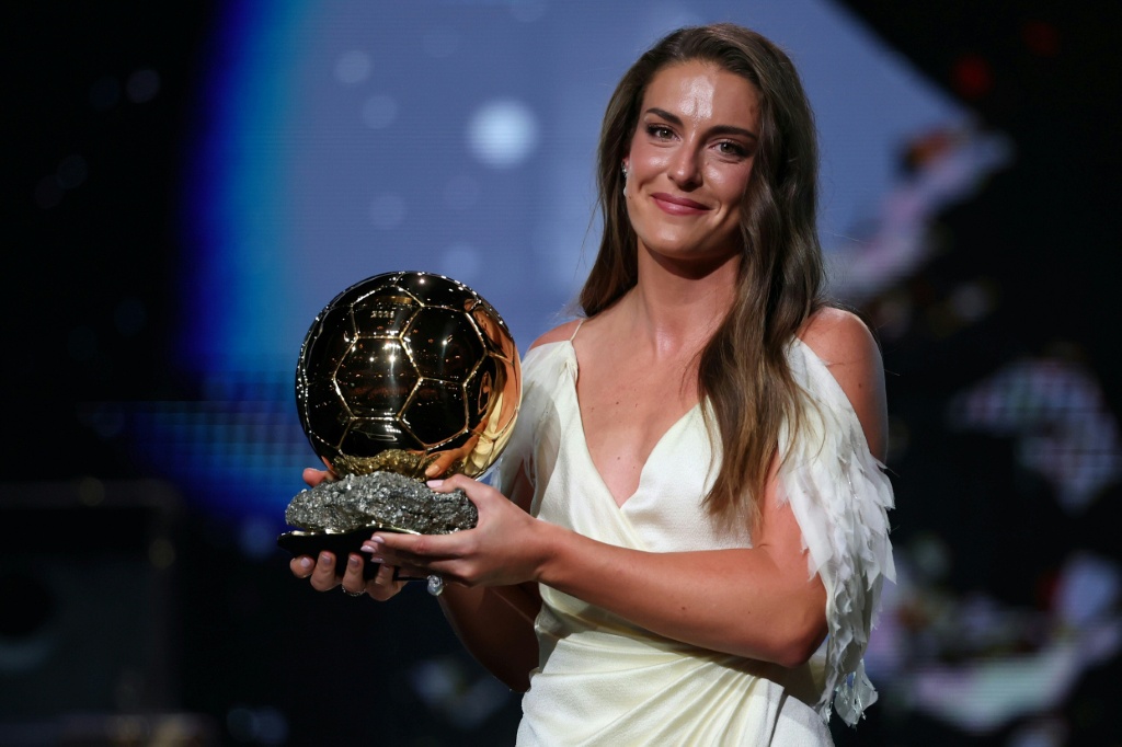 Ballon d'Or crowns Putellas's return to top of women's game