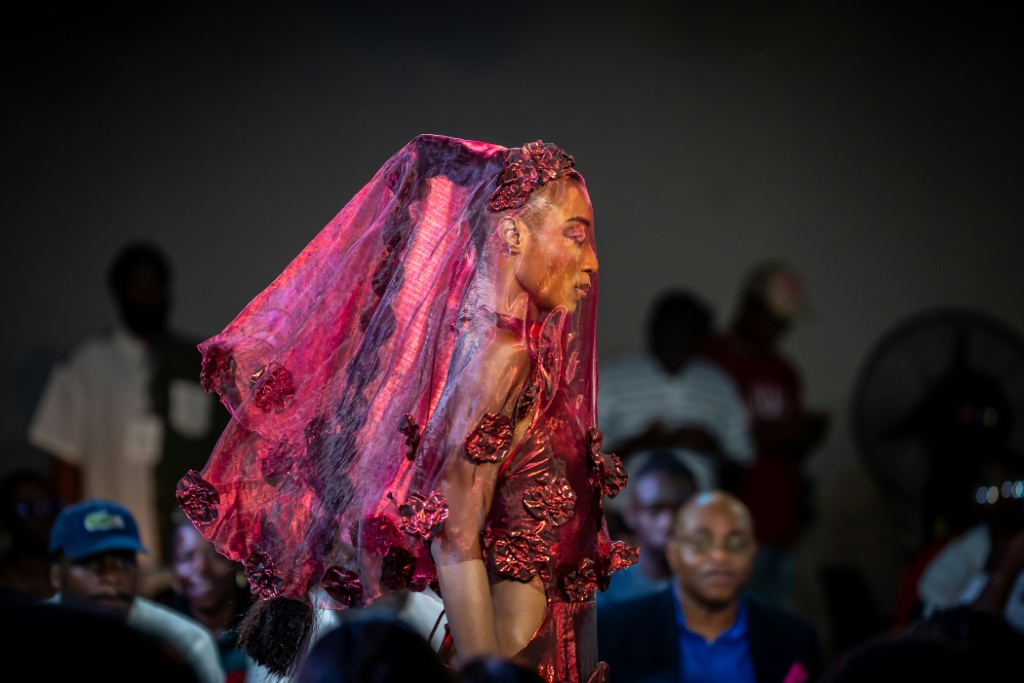 Boisterous fashion week barnstorms 'sleepy' Nigerian capital