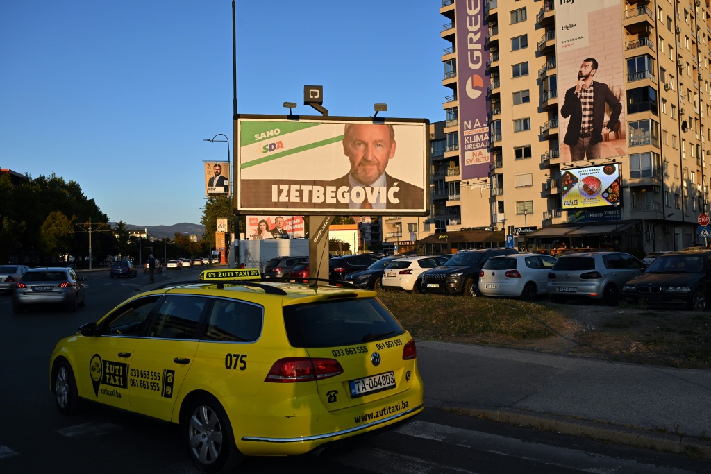 Voting was delayed at dozens of polling stations — ELVIS BARUKCIC / AFP