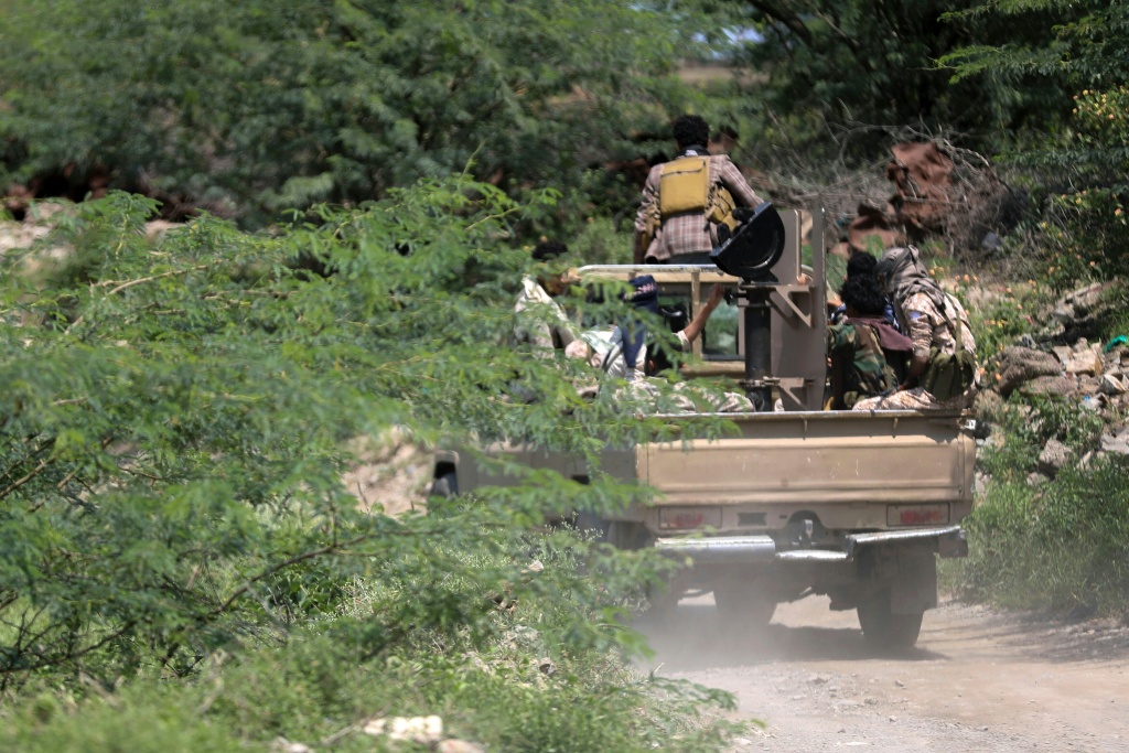 Houthis say struck oil facility near Riyadh, as Saudis hit Sanaa