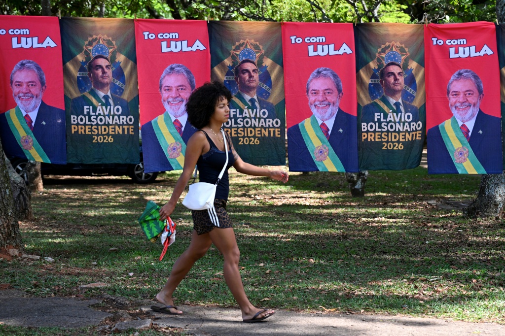 Lula, Bolsonaro lock horns in final debate before Brazil vote