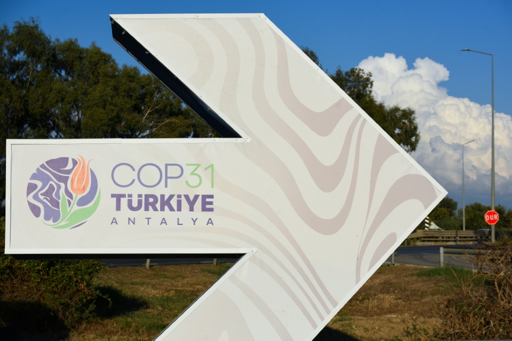 Fossil fuels off COP31 agenda as global output keeps rising