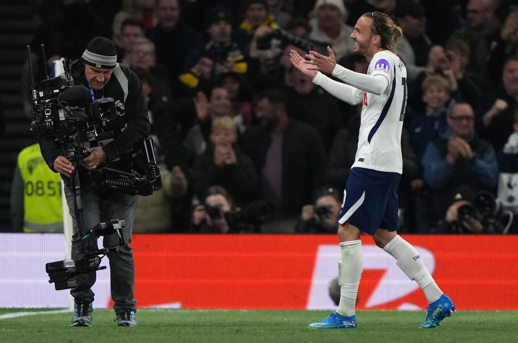 Maddison sparkles as Spurs end Premier League winless run
