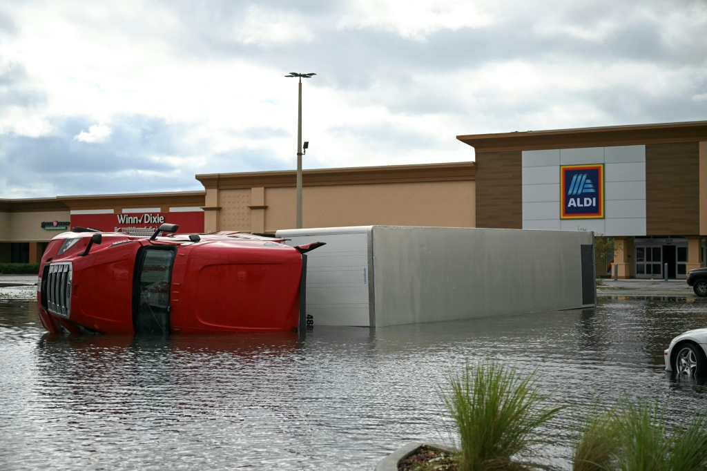 Isaias drenches southern US as weakened post-tropical cyclone