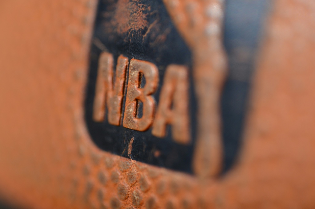 NBA tells sportsbooks to ban certain bets and parlays: report