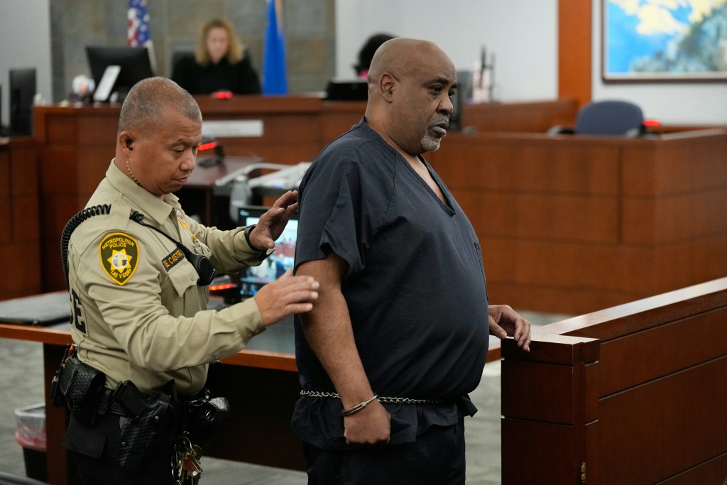 Ex-gang leader sentenced to minimum 40 years for Tupac murder