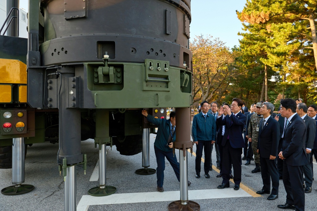 Hypersonic weapons highlight arms race on the Korean peninsula