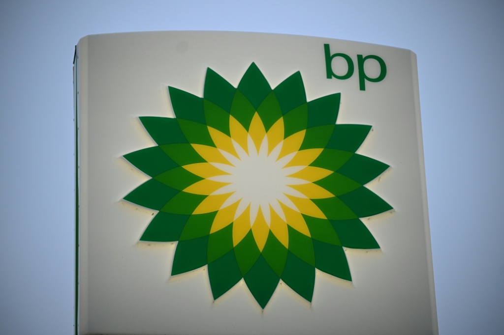 BP net profit quadruples as Mideast war lifts oil prices