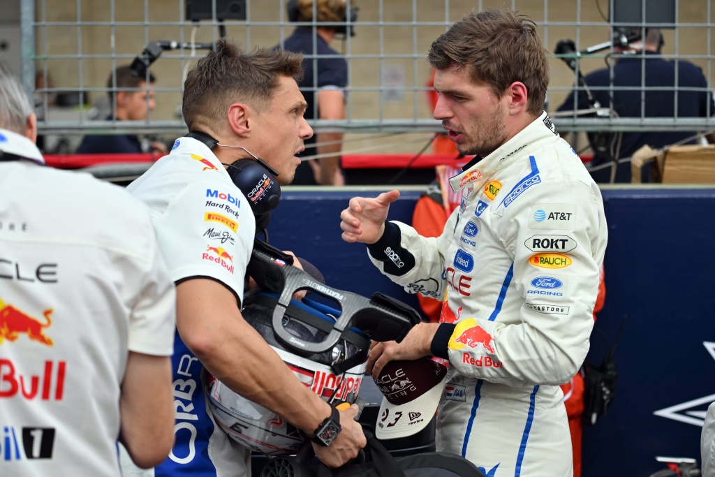 Red Bull Racing's Dutch driver Max Verstappen (R) — ANGELA WEISS / AFP