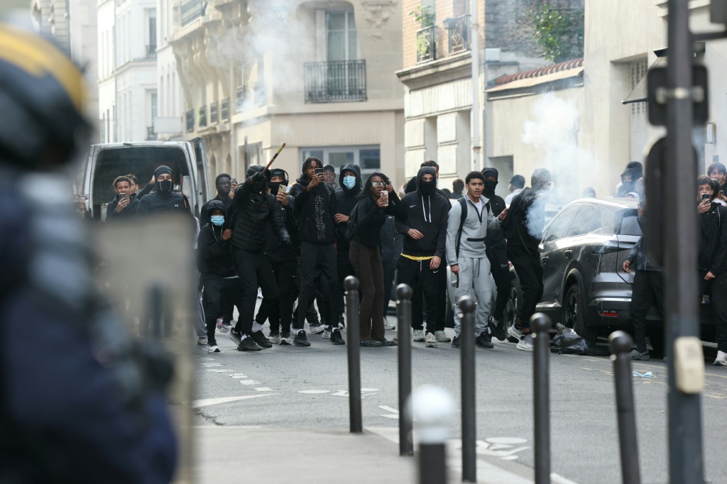 There were tense standoffs — Thomas SAMSON / AFP