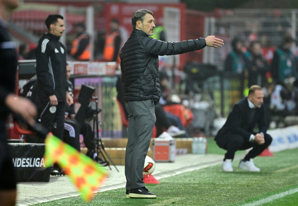 Dortmund go top despite Union Berlin stalemate