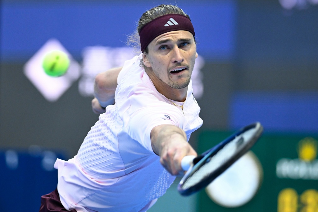 Zverev beats Norrie to kick off Sinner-less China Open