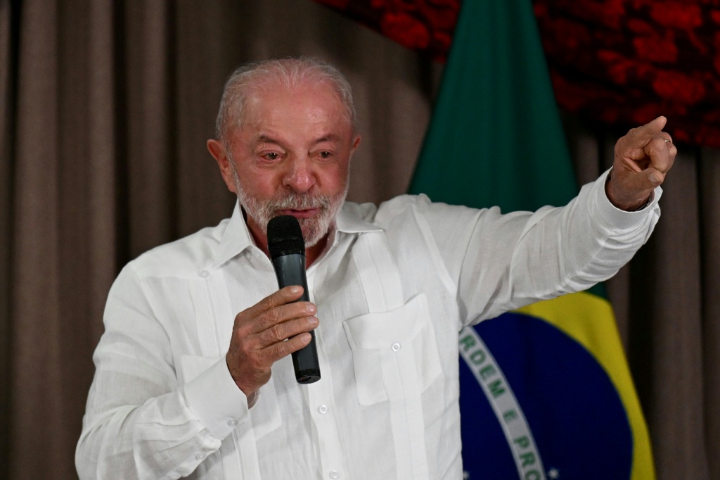 Lula vows a fight but has few cards to play in Brazil election