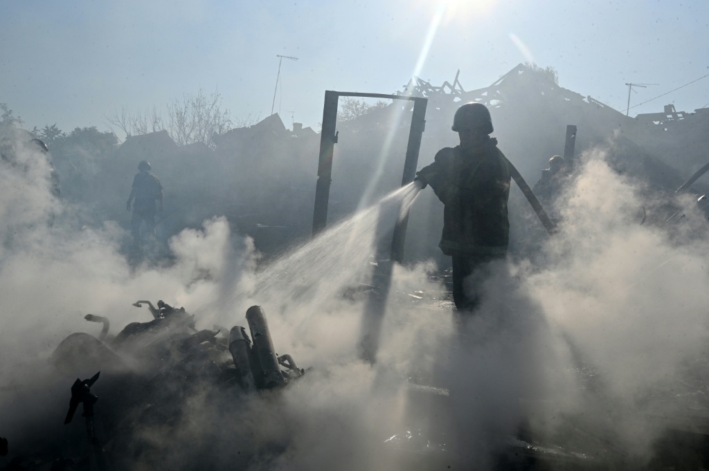 Long-range strikes on both sides have increased civilian casualties — SERGEY BOBOK / AFP