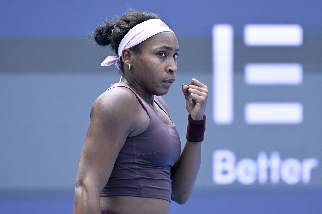 Gauff digs deep to beat Osorio in China Open second round