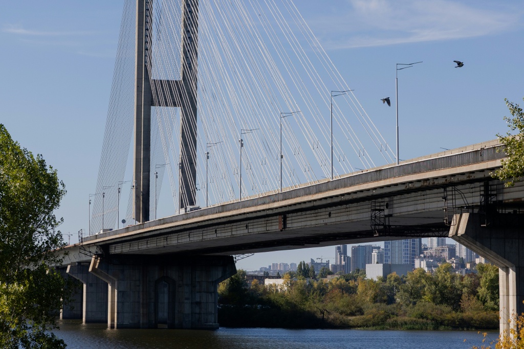 Traffic chaos in Kyiv as Russian drone strikes close bridge