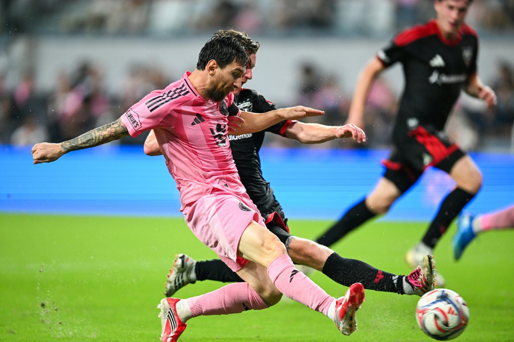 Messi nets brace to win in first match after Argentina exit