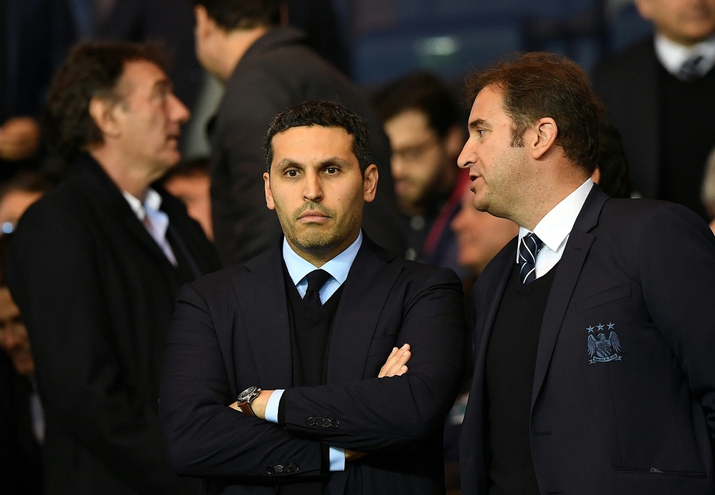 Manchester City chairman Khaldoon Al Mubarak (L) and chief executive Ferran Soriano at a Champions League match in Paris — FRANCK FIFE / AFP