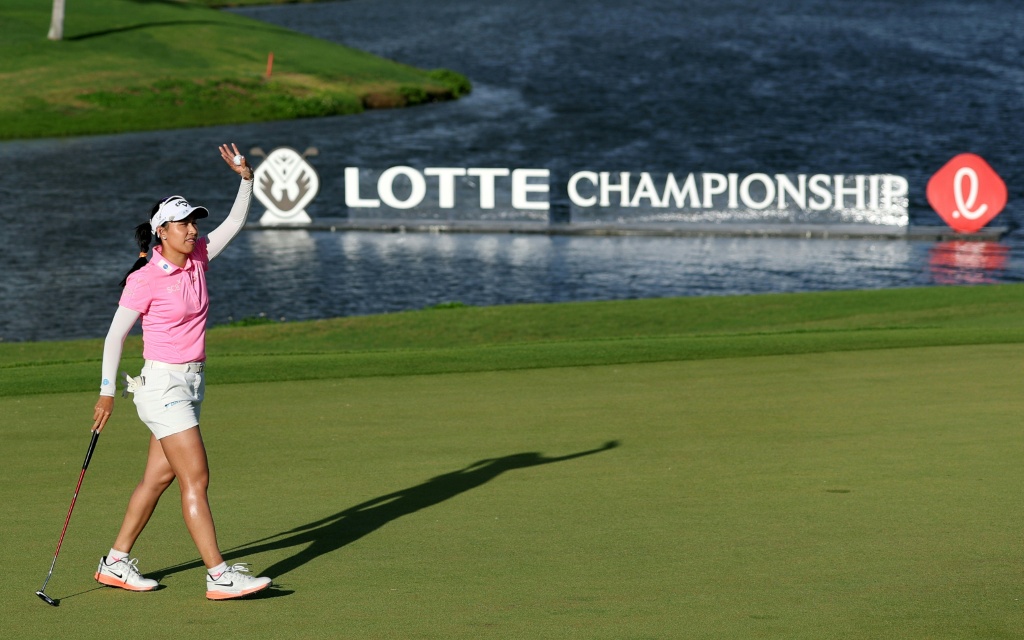 Thailand's Jeeno overcomes late wobble to win Lotte Championship