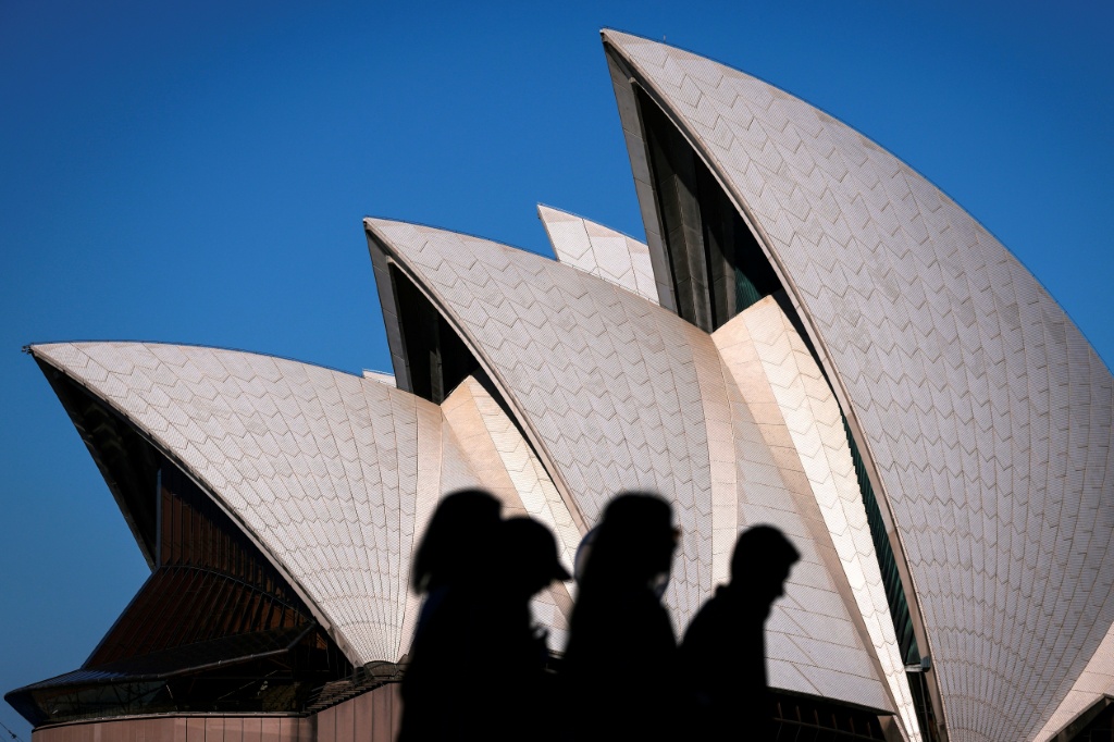 Australia's opposition vows 'largest cut to immigration' in country's history