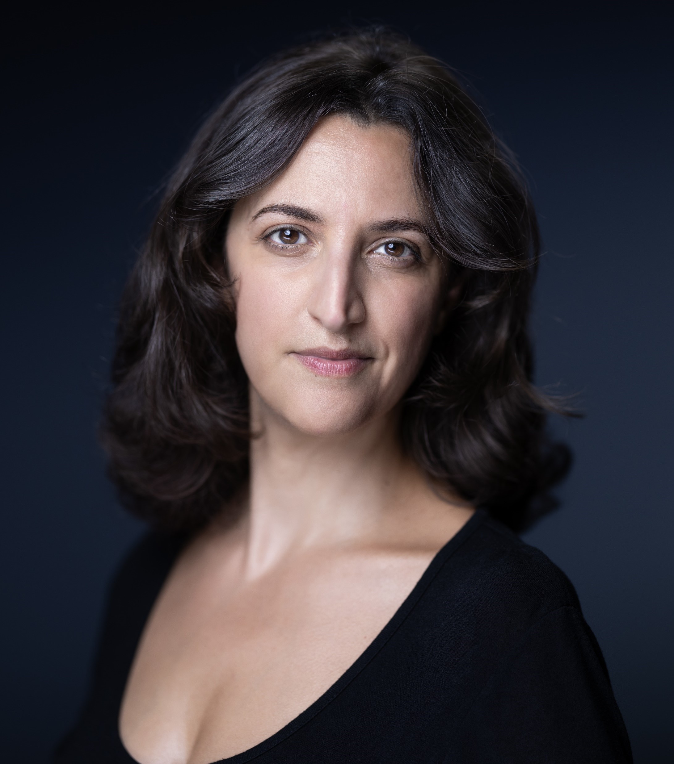 Portrait of AFP journalist Rana Moussaoui