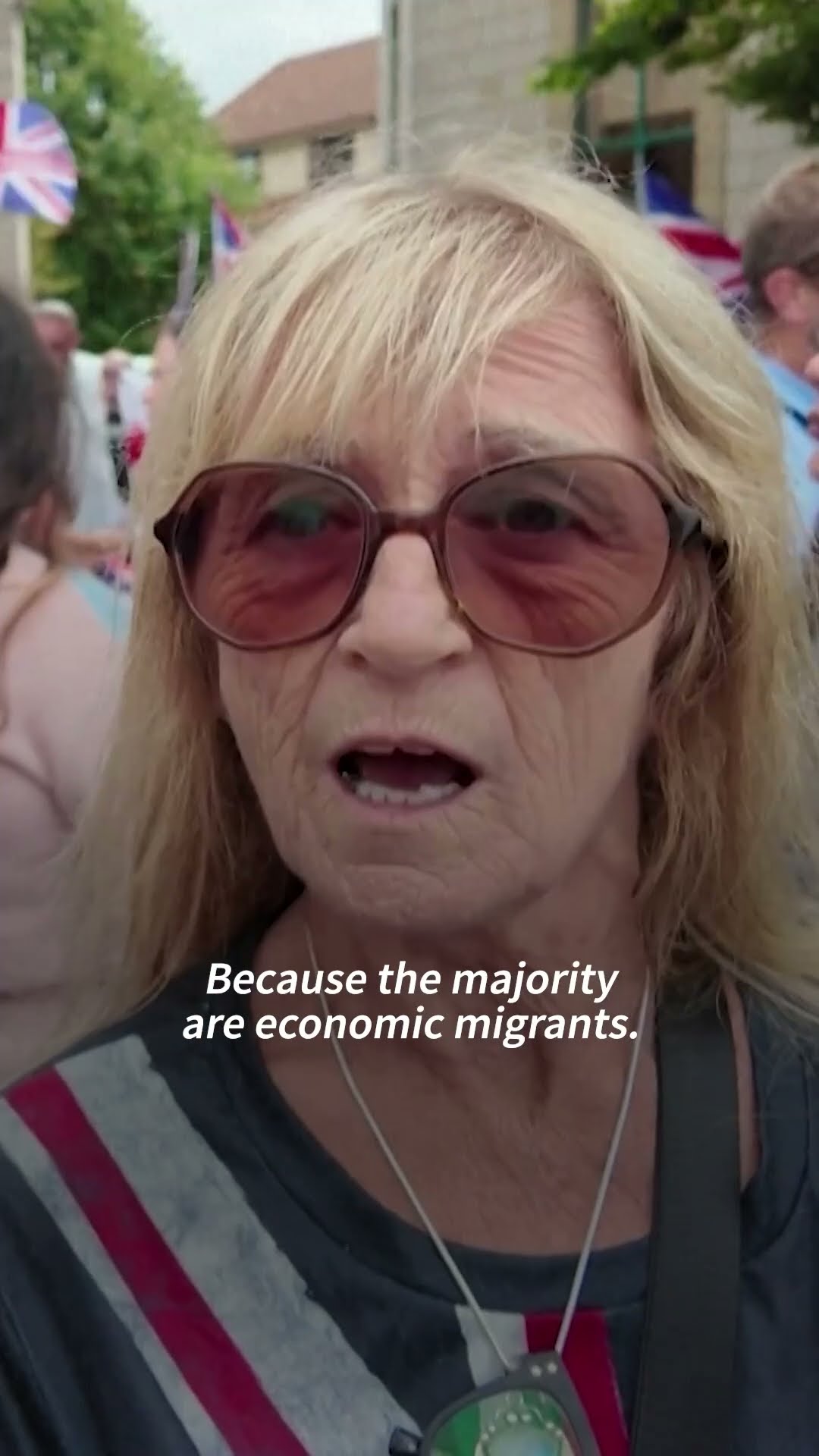 UK anti-migrant activists, counter-protesters face off in Portsmouth | AFP