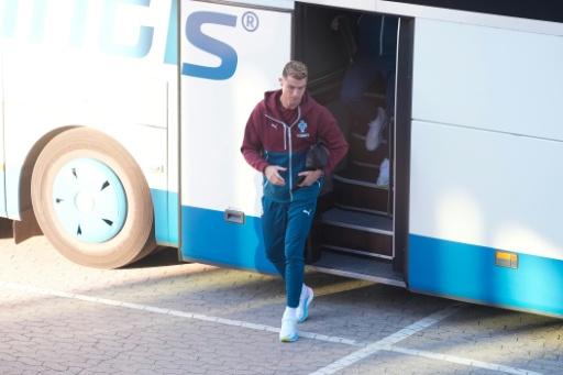 Ronaldo leaves Portugal training camp after coach says he is dropped