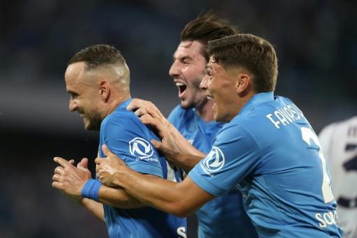 Napoli, enfim, vence em casa; Juve sofre 1ª derrota