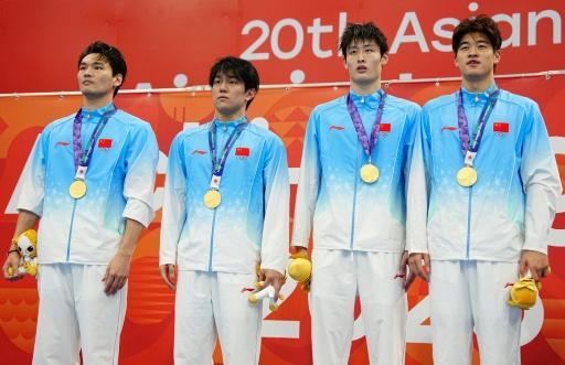 China extended their dominance in swimming at the Asian Games pool in Tokyo — Yuichi YAMAZAKI / AFP