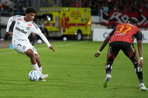 Robinho Jr é anunciado pelo Genoa