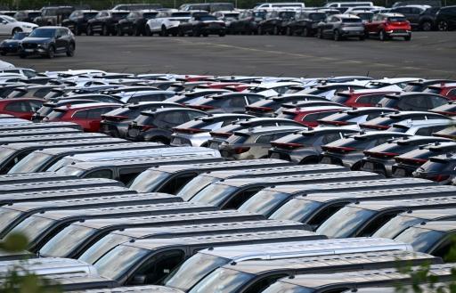 EY: Deutsche Autokonzerne im Sinkflug