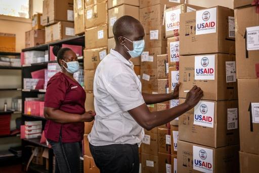 Cuando las ONG perdieron su financiamiento tras el desmantelamiento de Usaid el año pasado y los equipos de divulgación fueron despedidos — Luis TATO / AFP