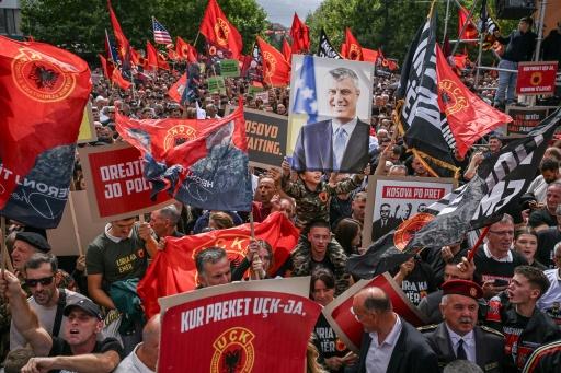 Thousands rally in Kosovo ahead of ex-leader's war crimes verdict