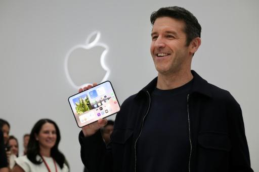 Apple unveils its first foldable smartphone iPhone Duo
