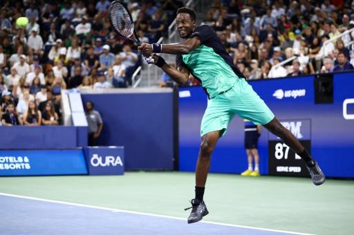 Le Français Gaël Monfils lors de sa rencontre du premier tour de l'US Open face au Paraguayen Adolfo Daniel Vallejo, à New York, le 1er septembre 2026 — CHARLY TRIBALLEAU / AFP