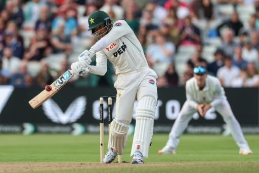 Pakistan's Razaullah takes the attack to England on the third day of the third Test — Darren Staples / AFP